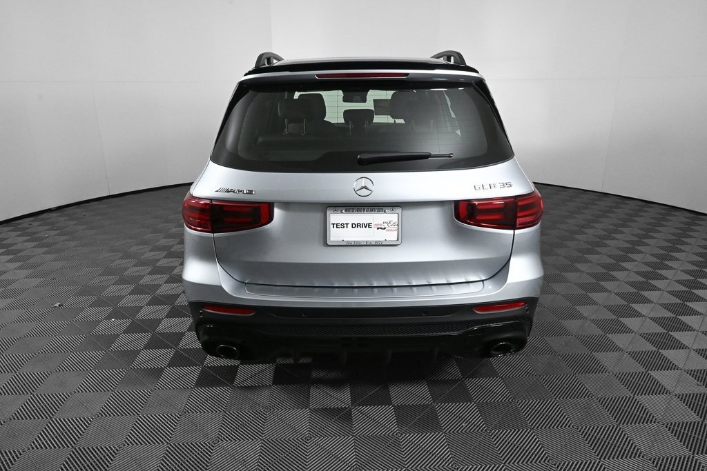 صورة السيارة