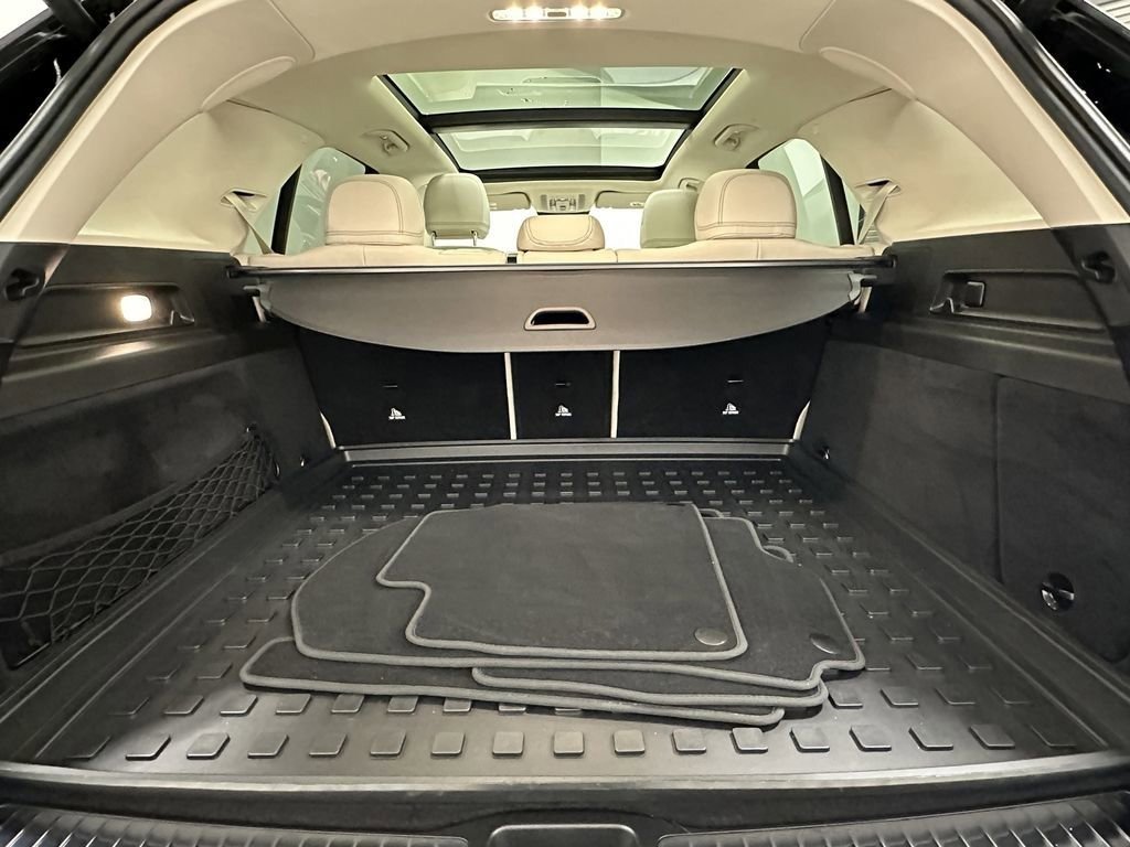 صورة السيارة