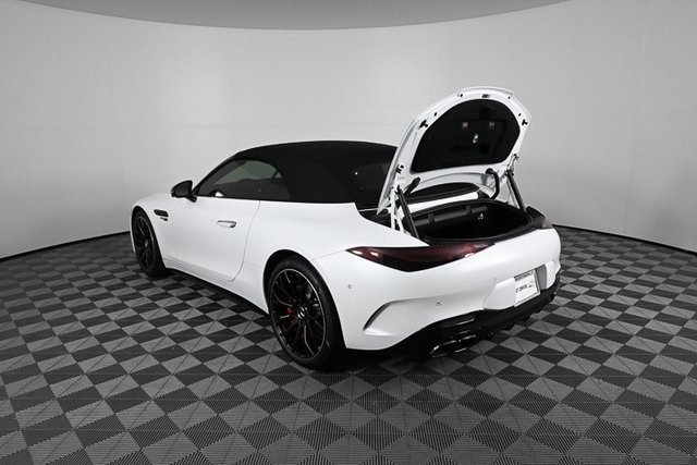 صورة السيارة