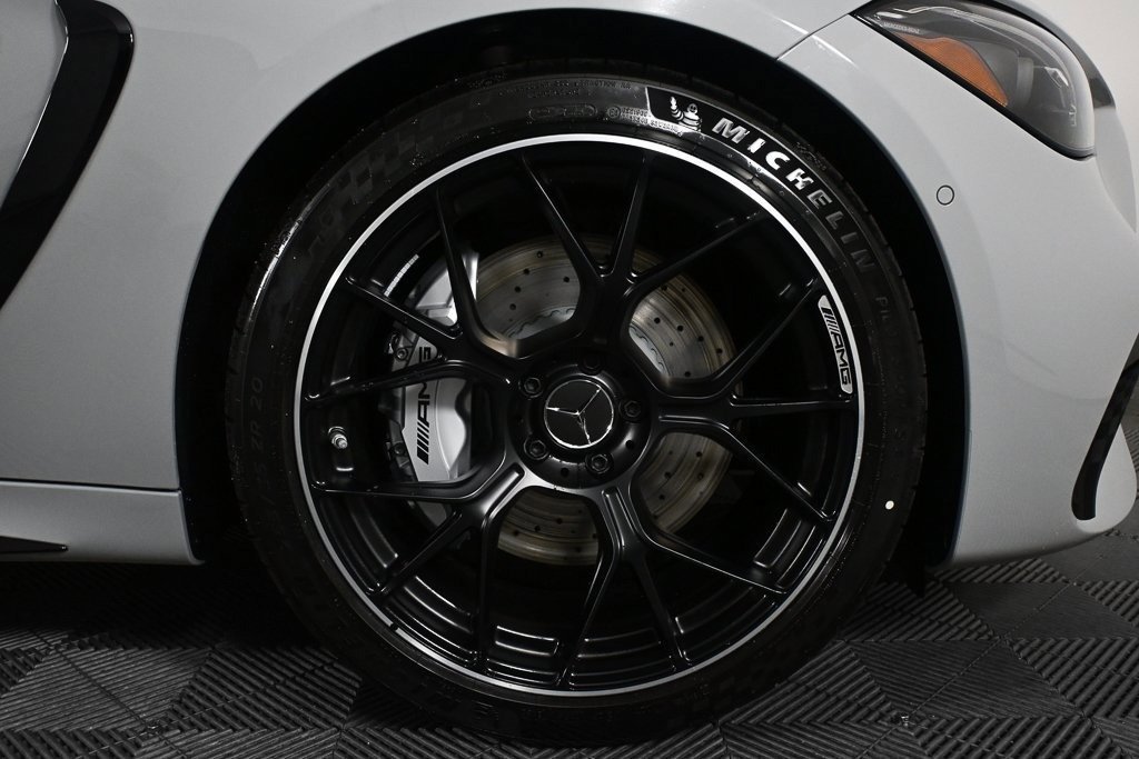 صورة السيارة