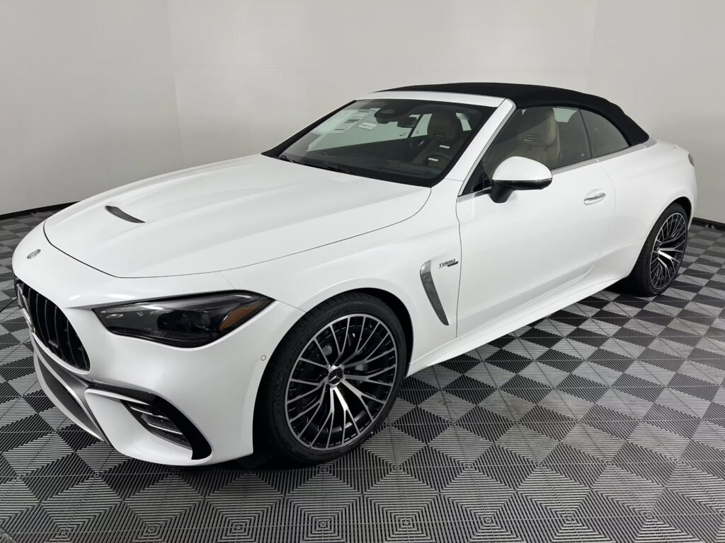 صورة السيارة