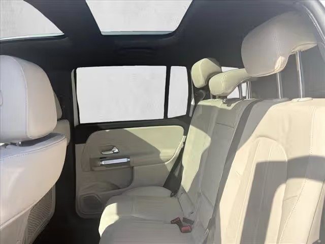 صورة السيارة