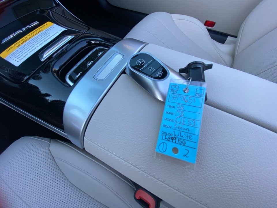 صورة السيارة