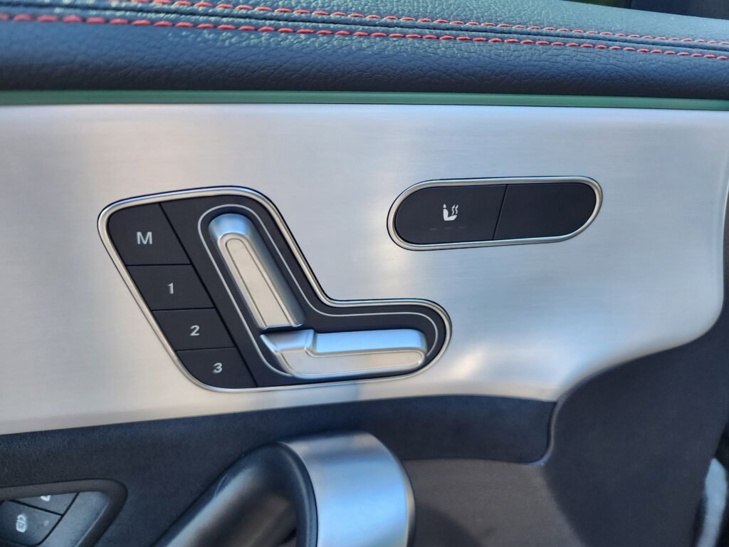 صورة السيارة