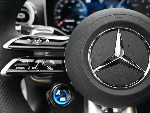 صورة السيارة