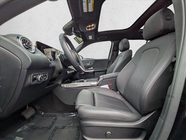 صورة السيارة