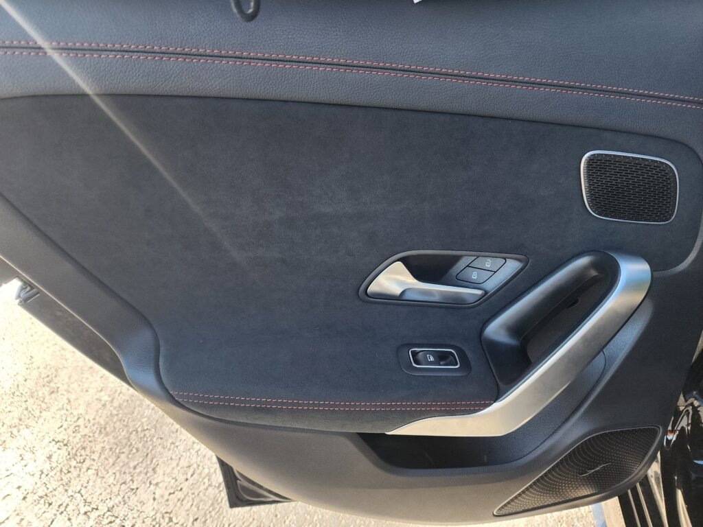 صورة السيارة