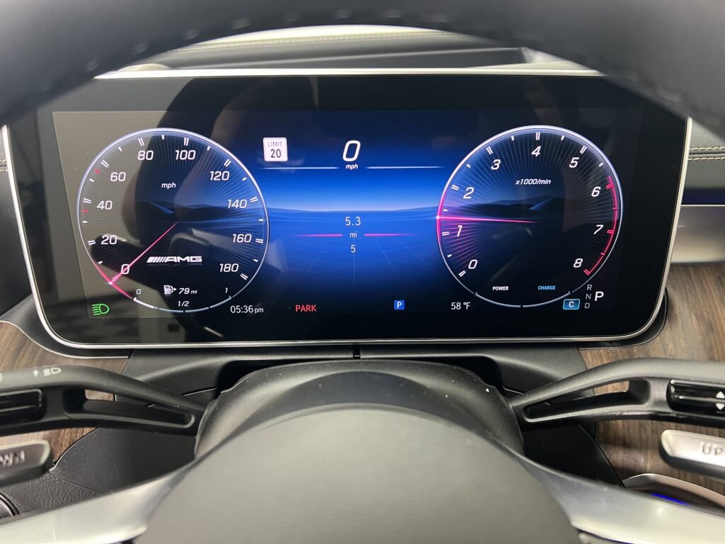 صورة السيارة