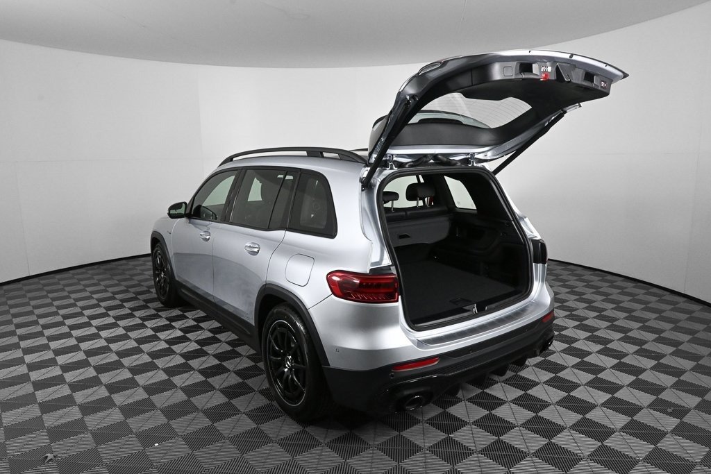 صورة السيارة