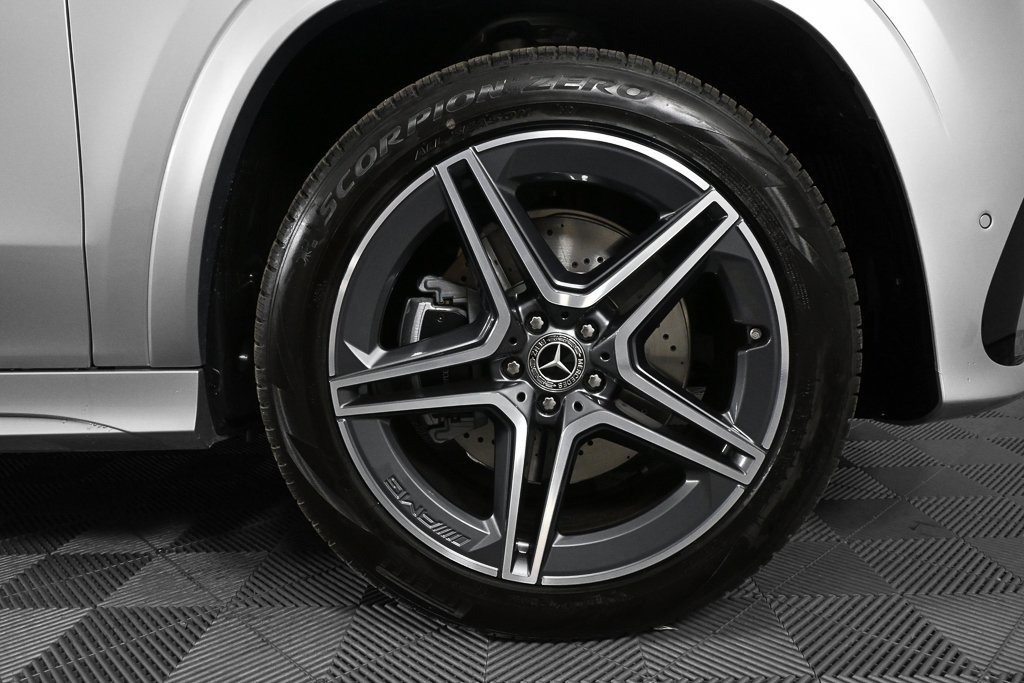 صورة السيارة