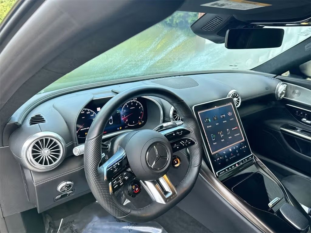 صورة السيارة