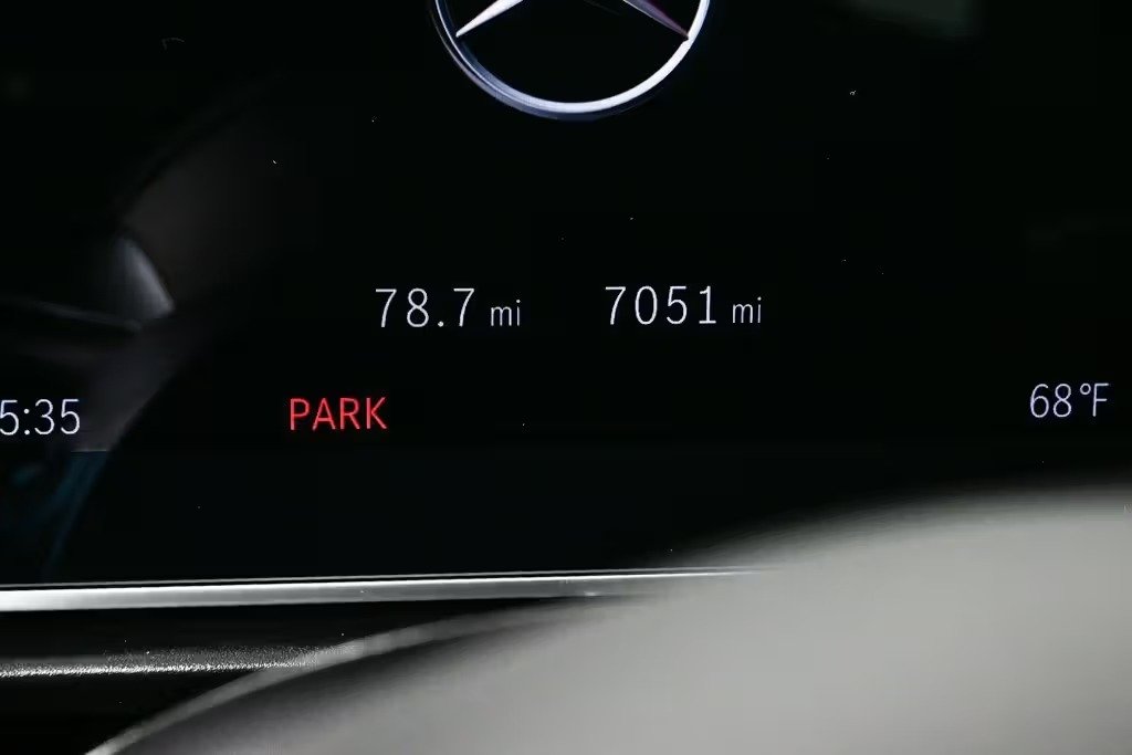 صورة السيارة