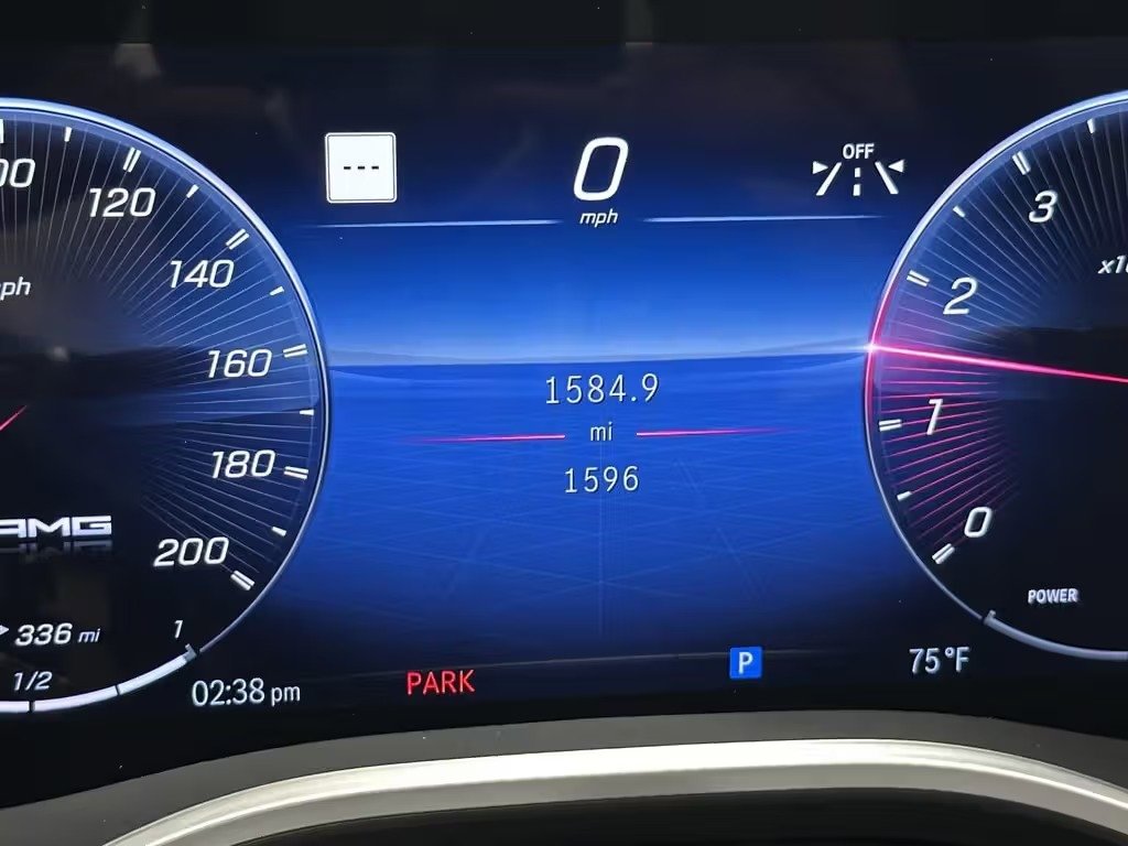 صورة السيارة