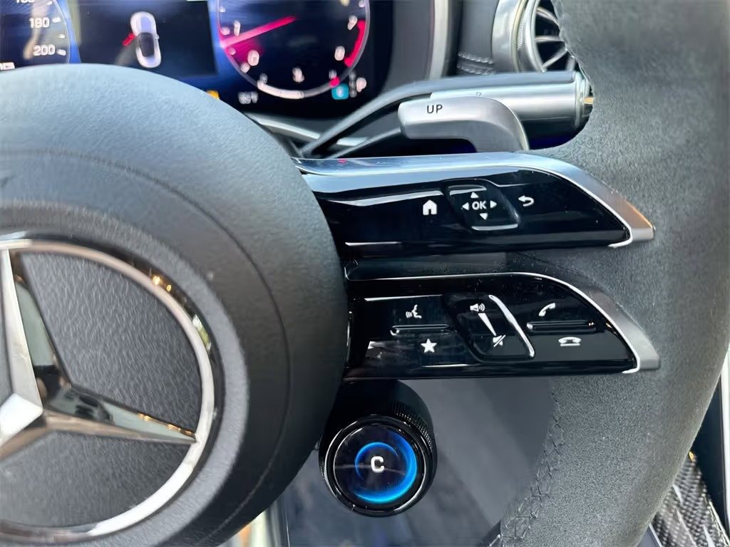 صورة السيارة