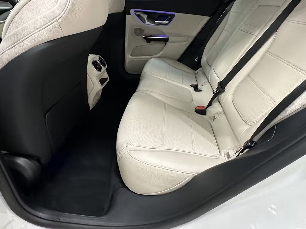 صورة السيارة