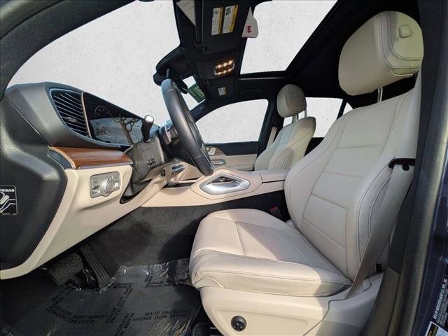 صورة السيارة