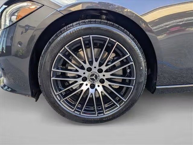 صورة السيارة