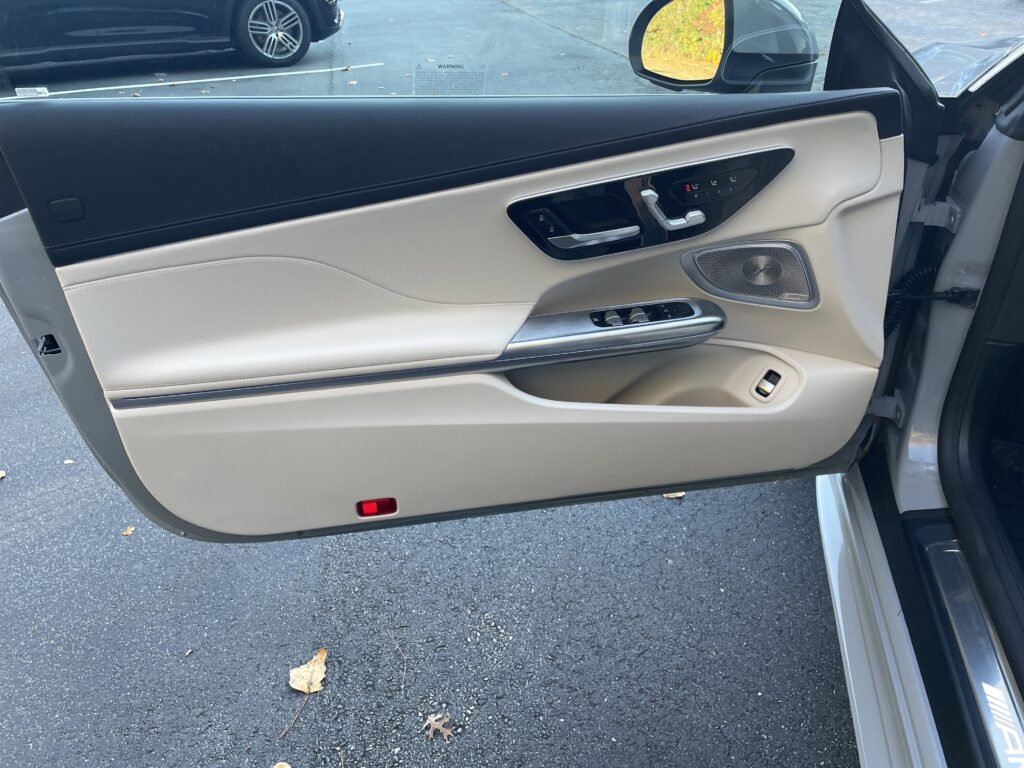 صورة السيارة