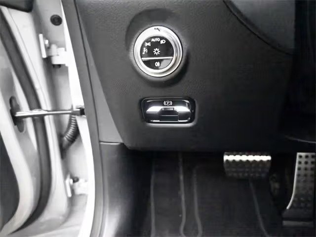 صورة السيارة