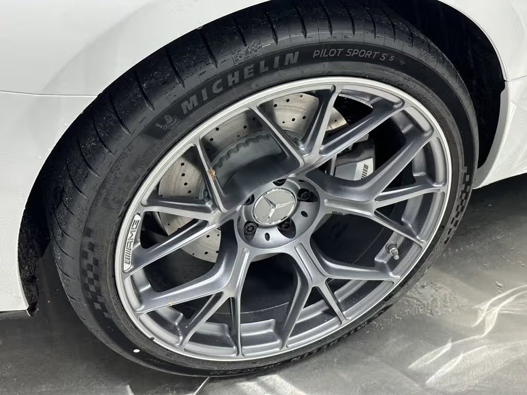 صورة السيارة