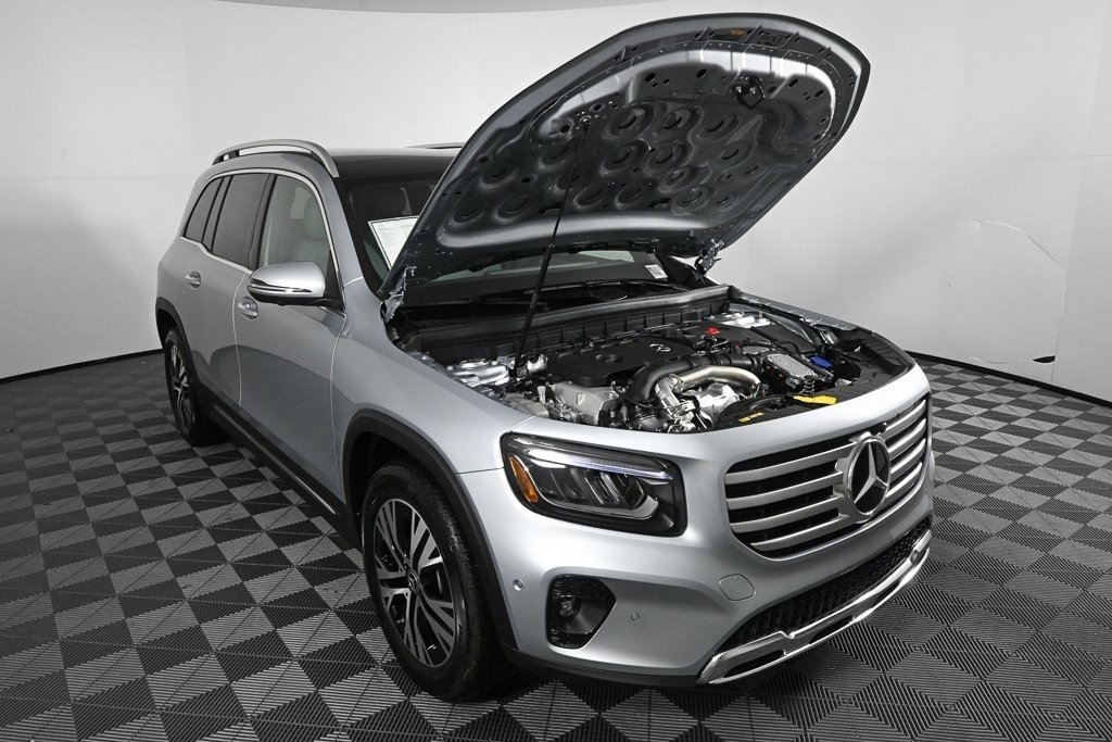 صورة السيارة