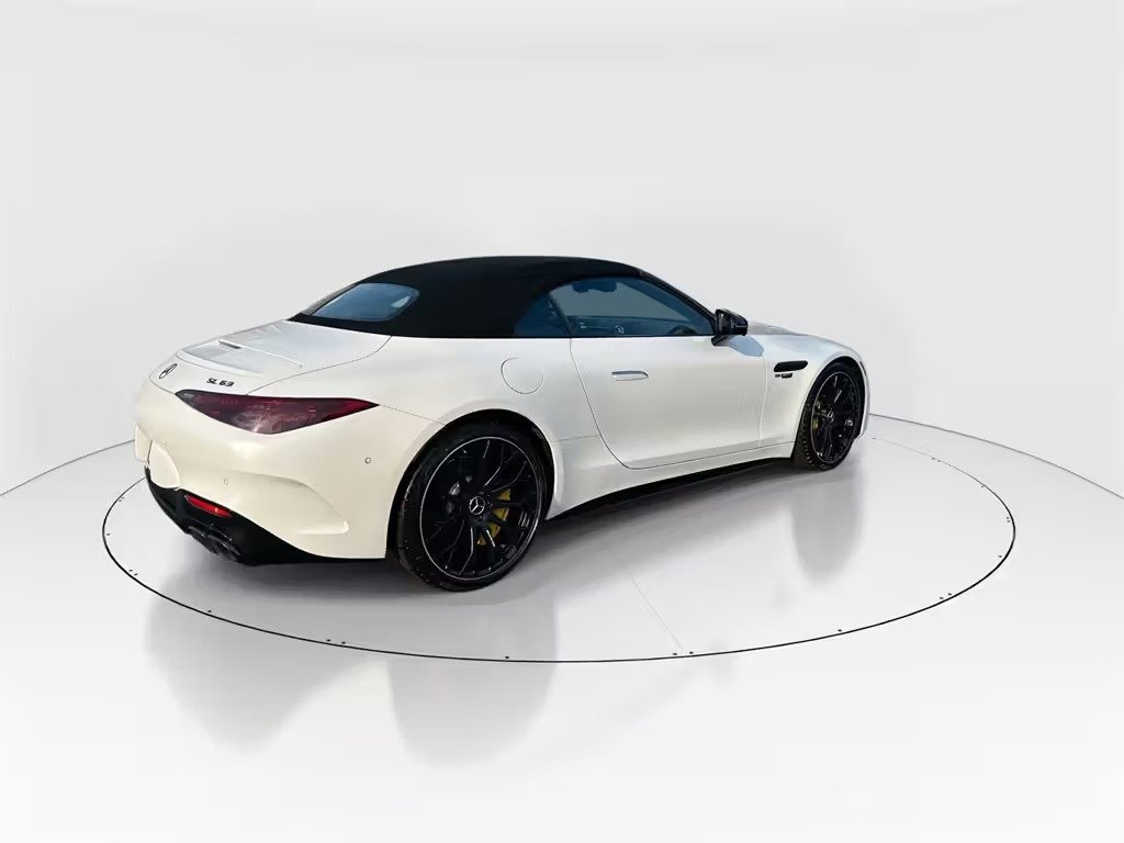 صورة السيارة