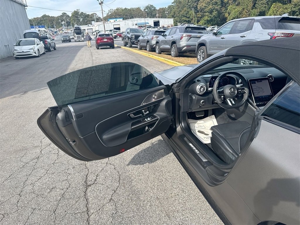 صورة السيارة