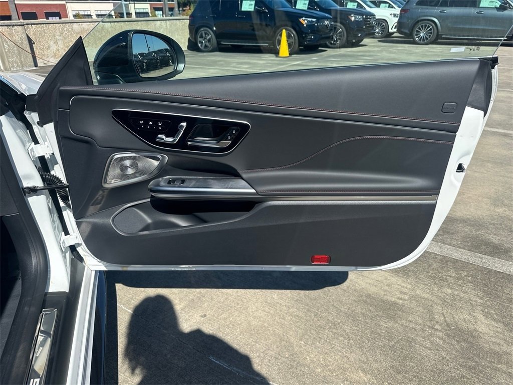 صورة السيارة