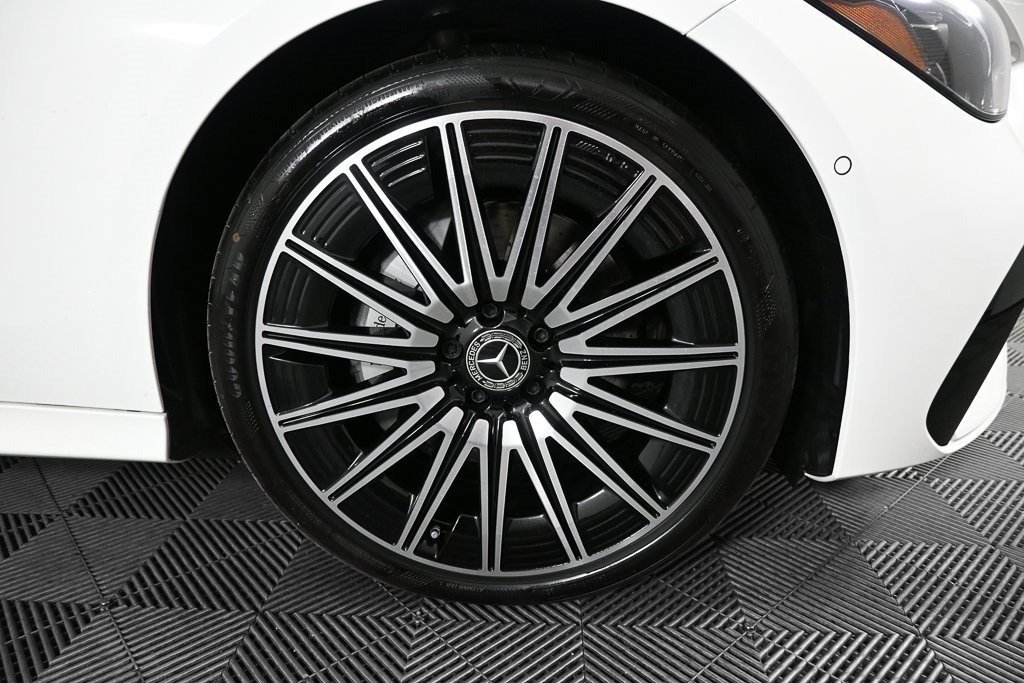 صورة السيارة