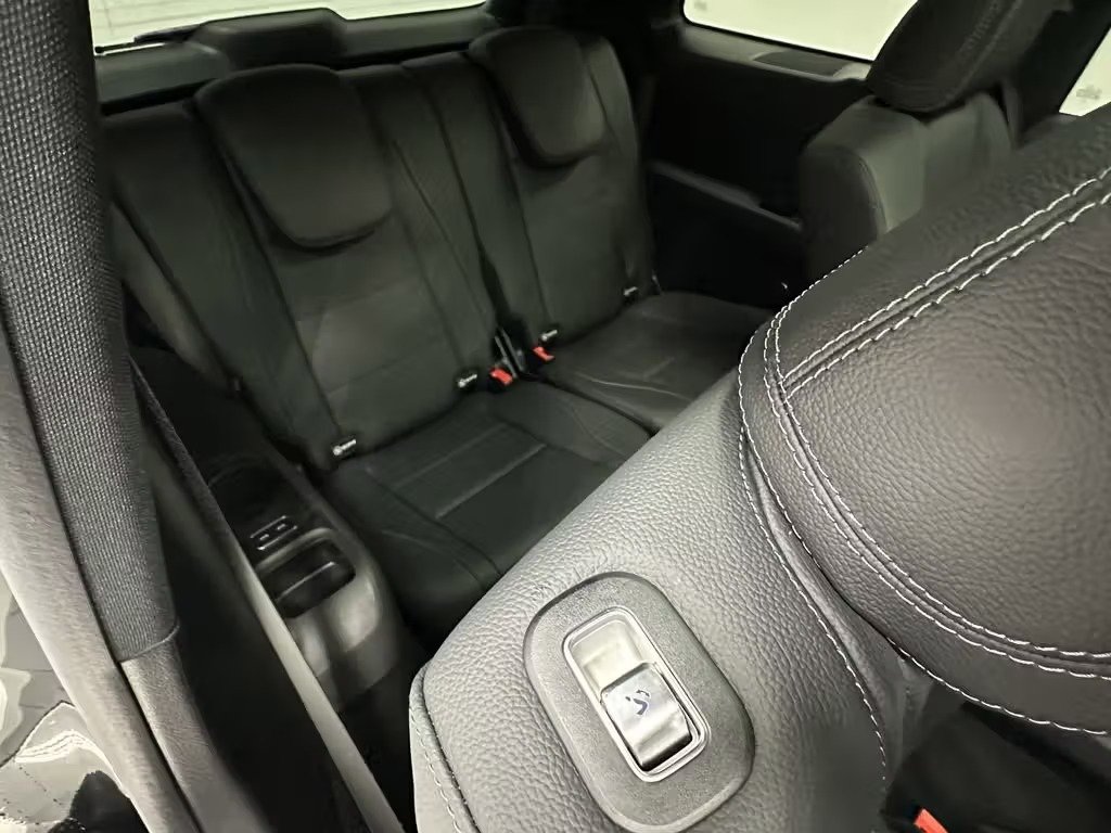 صورة السيارة