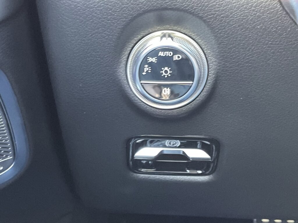 صورة السيارة