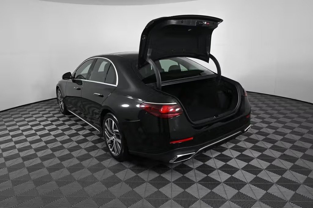 صورة السيارة