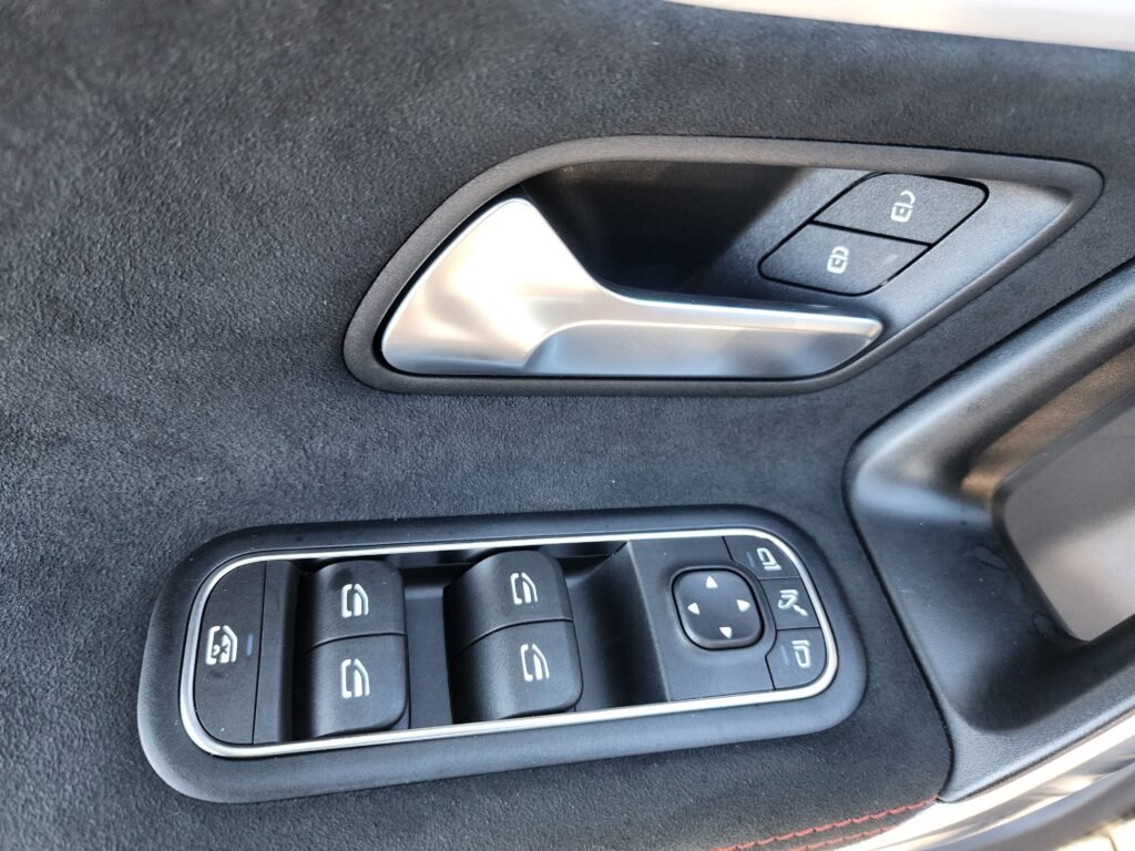 صورة السيارة