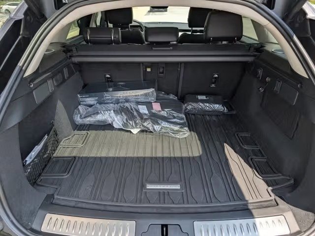 صورة السيارة