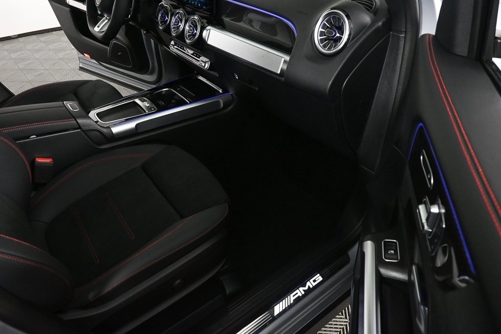 صورة السيارة