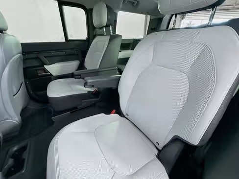 صورة السيارة