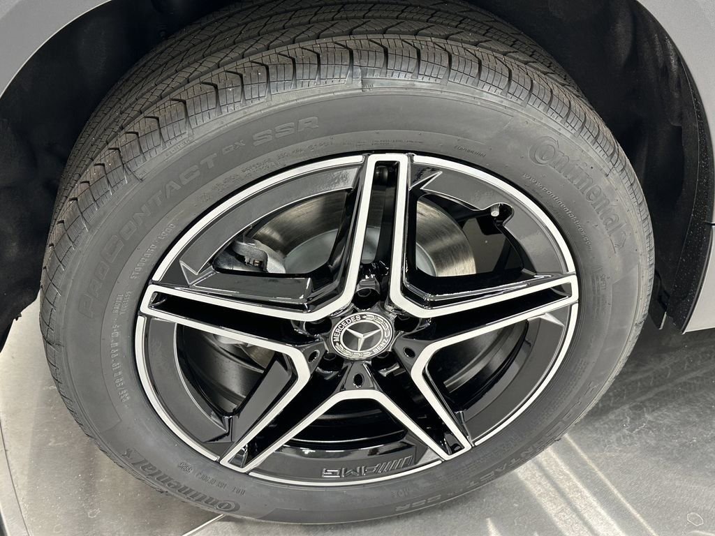 صورة السيارة