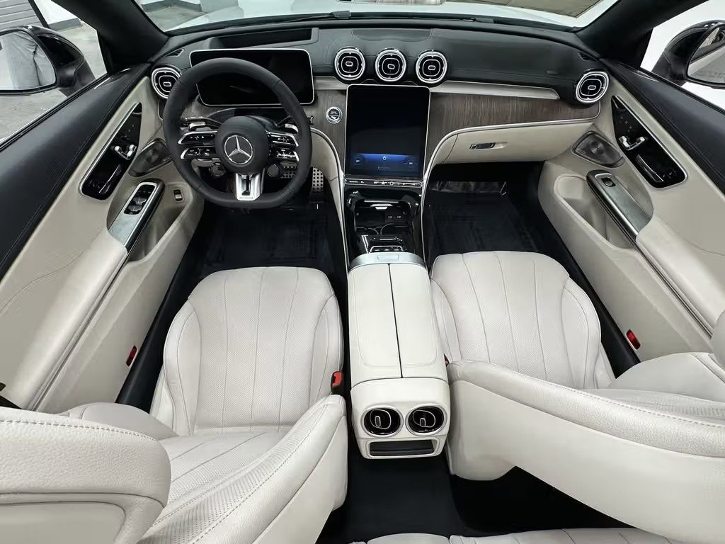 صورة السيارة