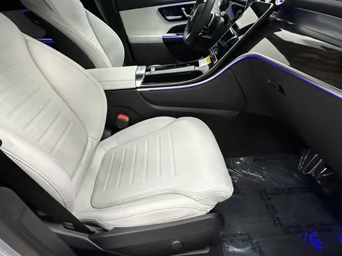 صورة السيارة