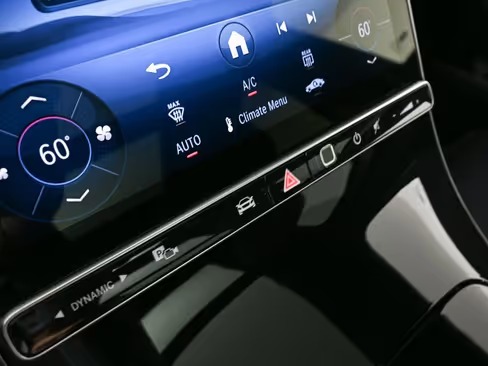 صورة السيارة