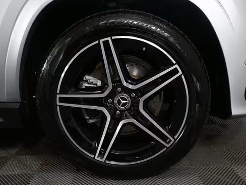 صورة السيارة