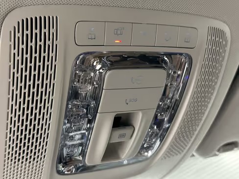 صورة السيارة