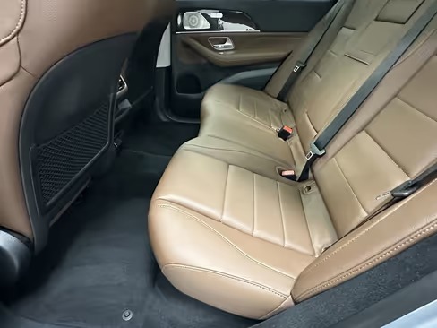 صورة السيارة