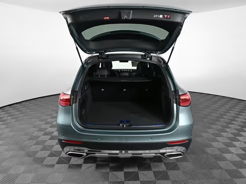 صورة السيارة