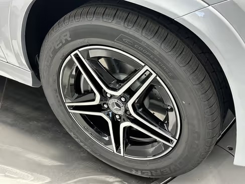 صورة السيارة