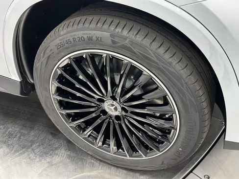 صورة السيارة