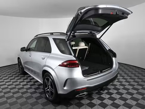 صورة السيارة