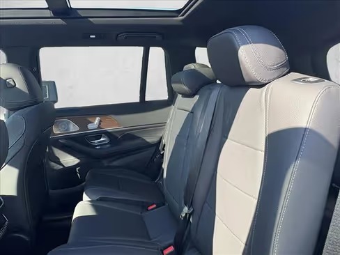 صورة السيارة