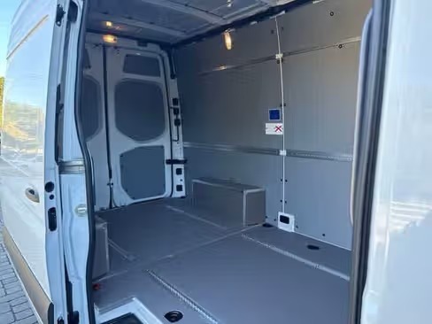 صورة السيارة