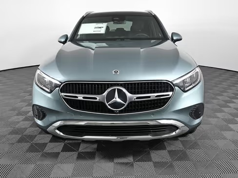 صورة السيارة